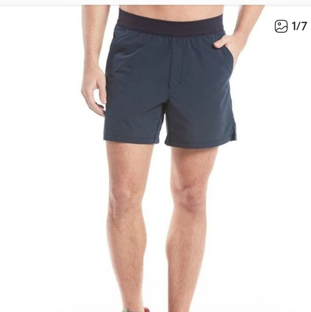 Public Rec Athleisure Flex Short 7" Size 38 NWT